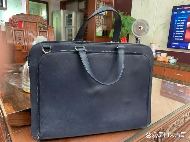 让闲置箱包秒变现金 高价回收LV、Gucci的透明新体验